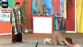 SEXY MOVES BY NASIR CHINYOTI, IFTKHAR THAKUR & SHAMA RANA   2019 New Stage Drama Clip ||Very Funny?