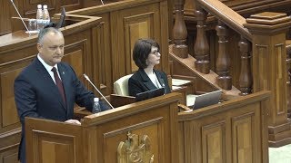 Додон: необходимо восстановить доверие граждан к институтам власти