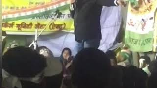 After local man brandishes pistol at protest site, ex-Cong MLA Asif addresses the gathering