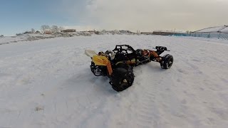 Бензиновая машинка на пульте управления по снегу - HPI BAJA 5B in the snow