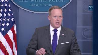 2/7/17: White House Press Briefing