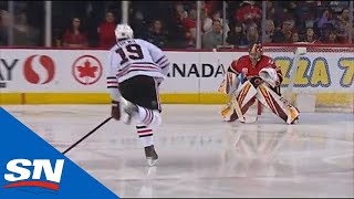 Blackhawks Strike 30 Seconds In After Toews Walks In Alone