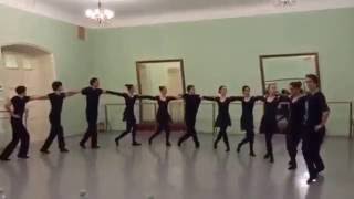 Экзамен по танцу в Щепке. "Сиртаки".