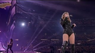 Taylor Swift - Love Story (Live Reputation Stadium Tour )