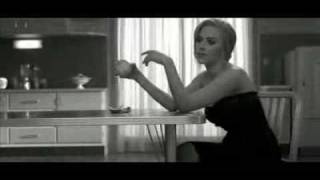 Scarlett Johansson - D&G L'eau The One
