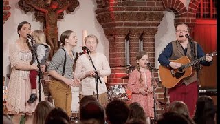 Amazing Grace - Angelo Kelly & Family