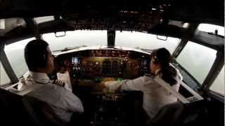 PILOT GIRL LANDING AT CANCUN INTERNATIONAL AIRPORT.... !! GO PRO