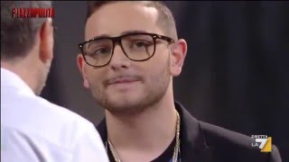 Rocco Hunt: "Se non avessi fatto l'artista avrei fatto il pescivendolo a Salerno"