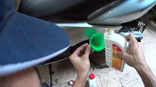 Engine Oil Change - Yamaha Tmax