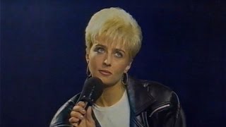 Татьяна Овсиенко в программе «Рок-Урок» (©Первый канал - 20.12.1994 год).
