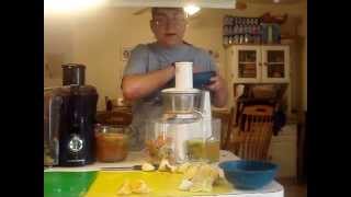 Fagor Slow Juicer (White) vs Hamilton Beach Big Mouth Juicer (Black)