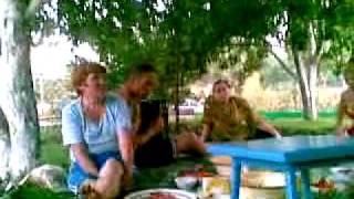 Под Гармошку-Ковыляй Потихонечку(офигенно поет)