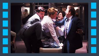 Дебош в самолете (СЦЕНА 5/8) — Волк с Уолл - стрит (2013) HD