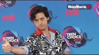Riverdale Cast Cole Sprouse, Lili Reinhart, Madelaine Petsch, Camila Mendes Teen Choice Awards 2017