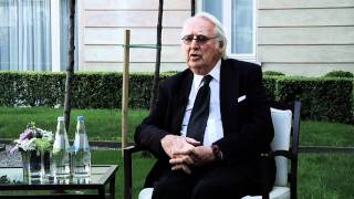 RICHARD MEIER -Mutated Panels-