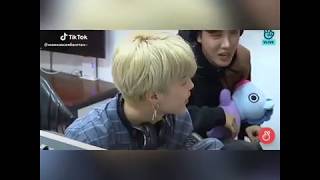 СМЕШНЫЕ, МИЛЫЕ,ТРОГАТЕЛЬНЫЕ МОМЕНТЫ С BTS . FUNNY MOMENTS WITH BTS/ ЧАСТЬ 18