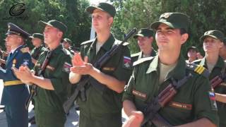 Вручение боевого знамени Керченскому железнодорожному батальону