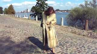 Королевская шуба из норки и лисы.