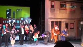 Avenue Q w Teatrze Muzycznym w Gdyni-oklaski i ukłony