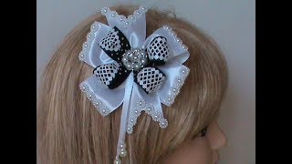 DIY/Как сделать нарядный школьный бантик из атласных лент с подвесками