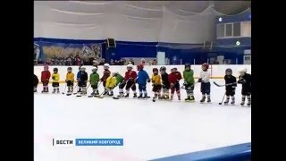 ГТРК СЛАВИЯ Каток Айсберг посвящение в хоккеисты 28 12 15
