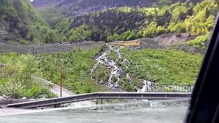 Живописный Водопад на Русско Грузинской Границе Верхний Ларс!