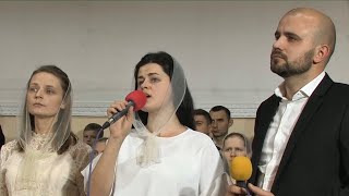Рожден (Воплощённую Любовь) / Песня