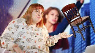 VLIEGENDE STOELEN Door Maartjes FAVORIETE SERIE?!  - #ReactersFAV: Supergirl