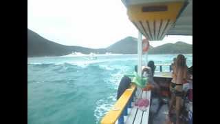 Arraial do Cabo - Barco de Turistas quase afunda