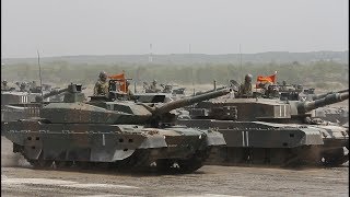 【戦車大行進】陸上自衛隊 第７師団創隊64周年・東千歳駐屯地65周年記念行事 観閲行進