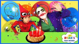 SURPRISE BIRTHDAY PARTY Pretend Play
