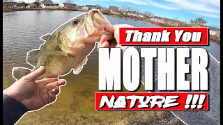 Winter Bass Fishing - Big Bass Still Keep Hittin'