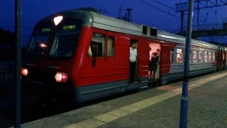 Электропоезд ЭД4М - 0238 на станции Фрязево