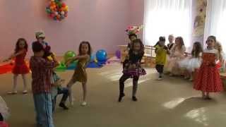 Праздник 8 марта 2015 в детском саду "Спиваночка", танец "Хип-хоп"