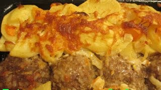 Тефтели с картошкой в духовке