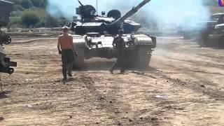 Украинский танк в зоне АТО. ДНР ЛНР