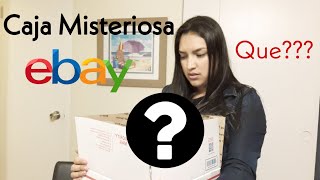 HABRIENDO UNA CAJA MISTERIOSA DE EBAY DE $50.00 | Caja navideña!!
