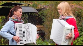 GIRLS MUSIC BAND "LiubAnya"- Дуэт "ЛюбАня" ПОДМОСКОВНЫЕ ВЕЧЕРА/ Moscow Nights [cover clip]