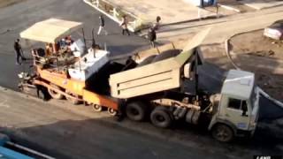 Repair of roads, asphalting /// Ремонт дороги, укладка асфальта