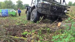 Открыта тайна глушения Унимога.Лезем на дерево за медом off-road 4x4