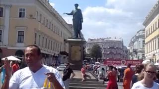 Одесса. Потемкинская лестница. На Дюка с люка.