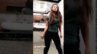 Indian girl hot dance on boom diggy song
