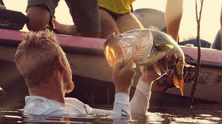 Outlaw - Catch a Fish "Fix a Drink" PARODY
