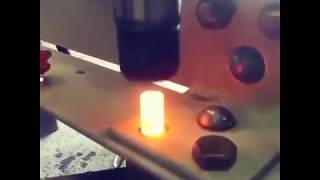 Горячая клепка металла.