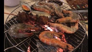 Ресторан Grill Garden и кальянная Alice In Wonderland Lounge в Нячанге, Вьетнам. Nha Trang, Vietnam