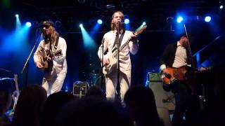 Friska Viljor - People are getting old - live Musikzentrum Hannover 26.04.2011