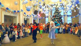 Новый детский танец хлоп, хлоп, хлоп. Танцуем вместе под елочкой с веселыми аниматорами.
