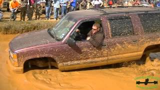 CHEVY SURBURBAN GOING DEEP!!!