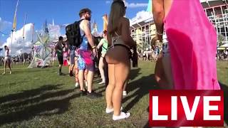 Jovencita gringa sexy perfecta, se va a fiesta borracha y en tanga.