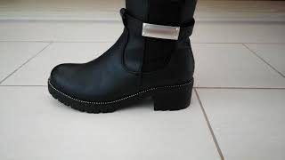 Crushing a cheese roll with my Jenny fairy boots